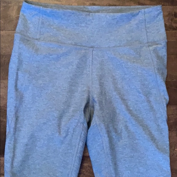 Outdoor Voices 7/8 Warm up leggings - Picture 2 of 6